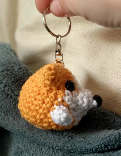 Porte-clé corgi crochet
