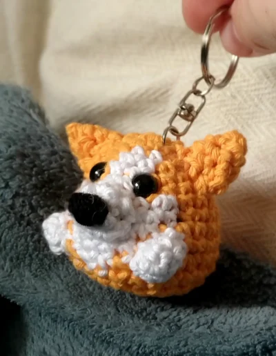 Porte-clé corgi crochet