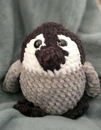 Peluche crochet pingouin